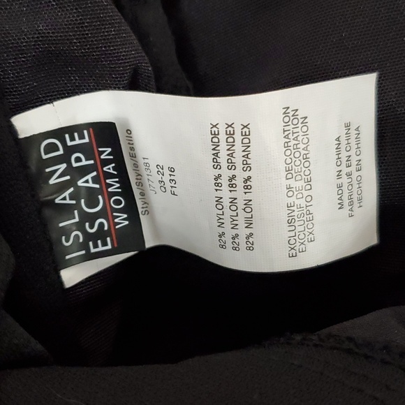 Island Escape Black and White One Piece Swimsuit - Picture 11 of 15